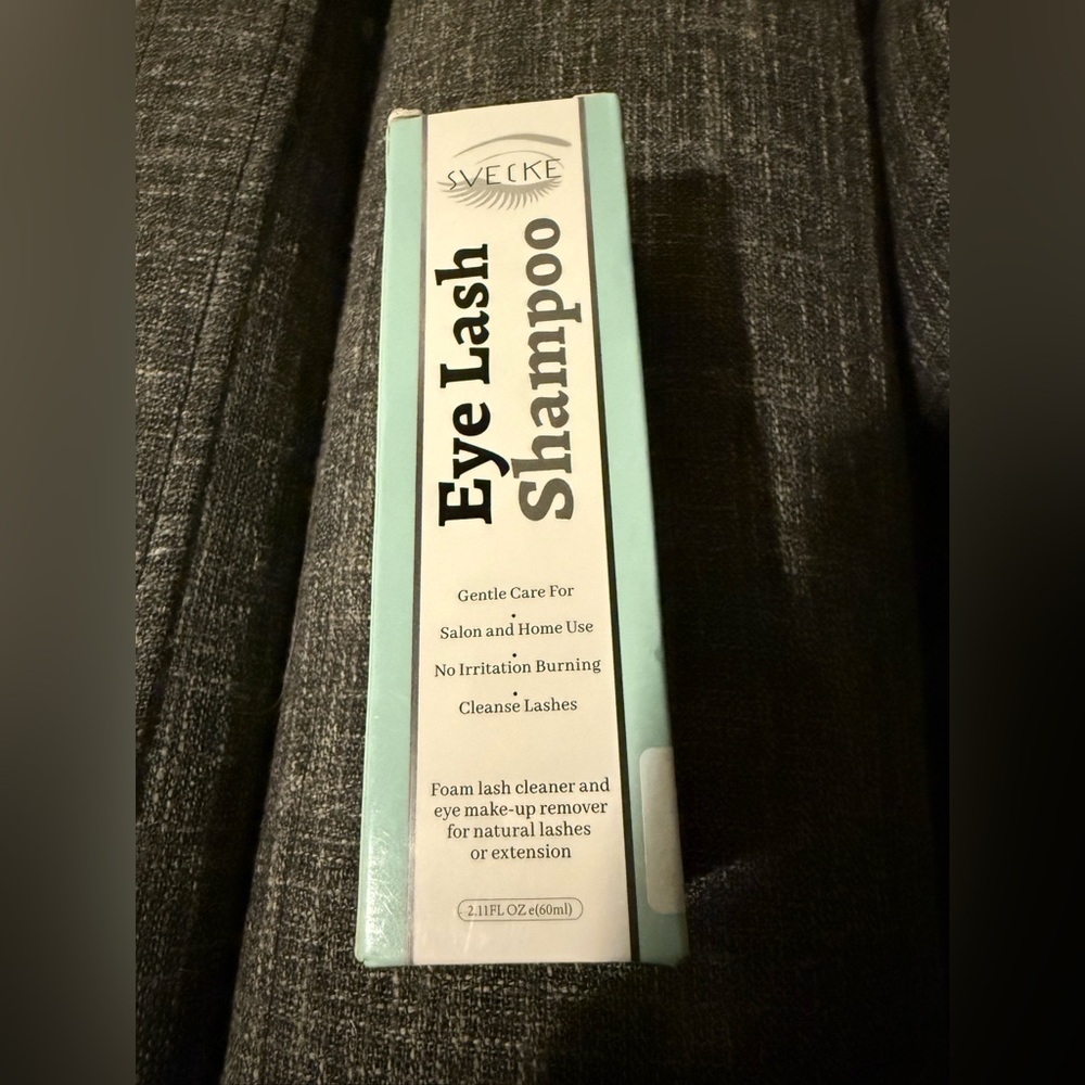 NWT lash shampoo